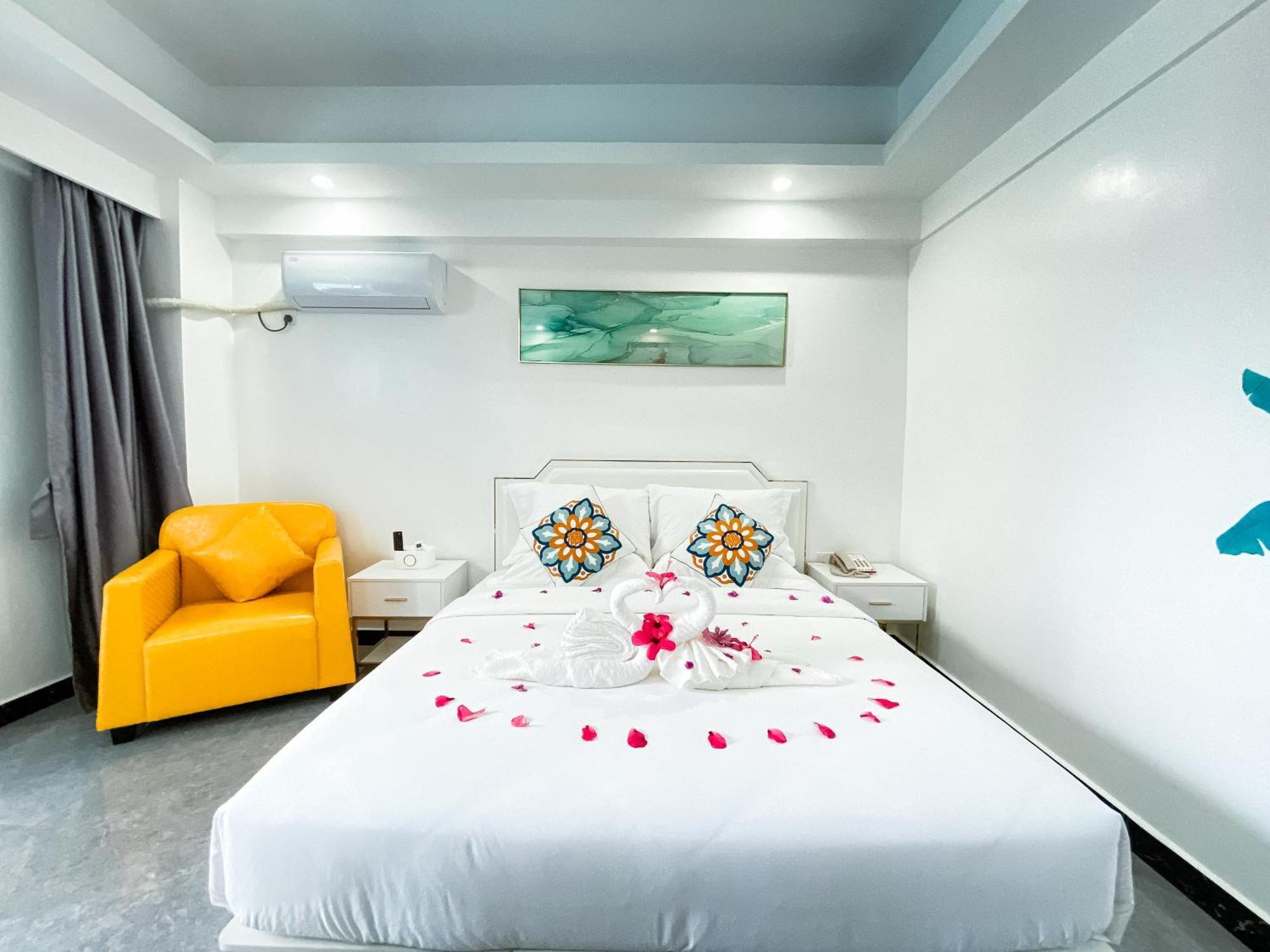 Bohol Dolphin Bay Resort Panglao Esterno foto